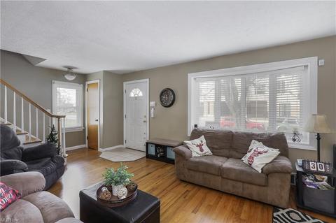 316 Raff Rd NW, Canton, OH 44708 photo 2
