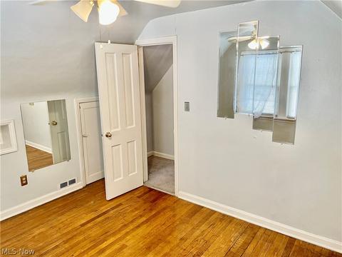 930 E 260th St, Euclid, OH 44132 photo 11