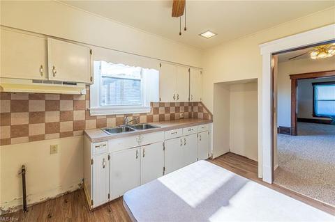 320 Smith Ave NW, Canton, OH 44708 photo 9