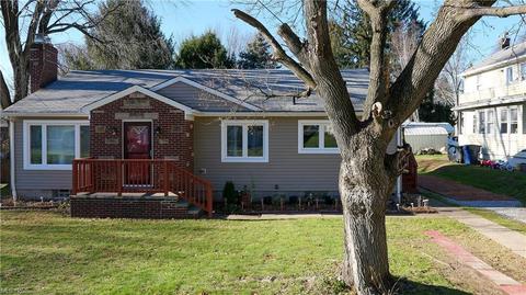 730 Patterson Ave, Akron, OH 44310 photo 2