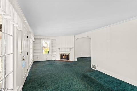 141 E 270th St, Euclid, OH 44132 photo 4
