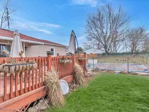 2021 W River Rd S, Elyria, OH 44035 photo 5