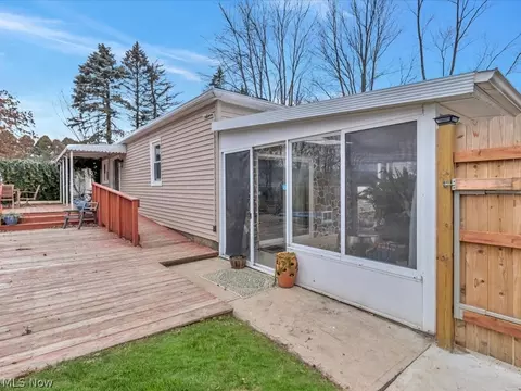 2021 W River Rd S, Elyria, OH 44035 photo 7