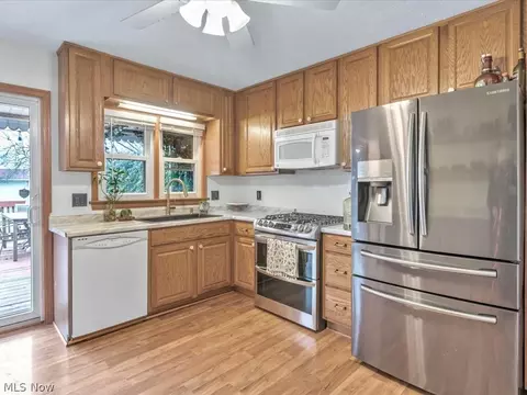 2021 W River Rd S, Elyria, OH 44035 photo 22