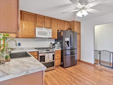 2021 W River Rd S, Elyria, OH 44035 photo 23