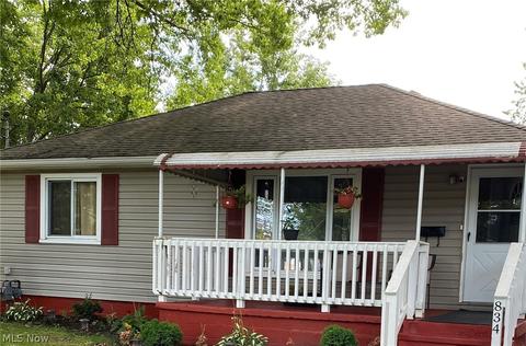 834 Oak St, Elyria, OH 44035 photo 1