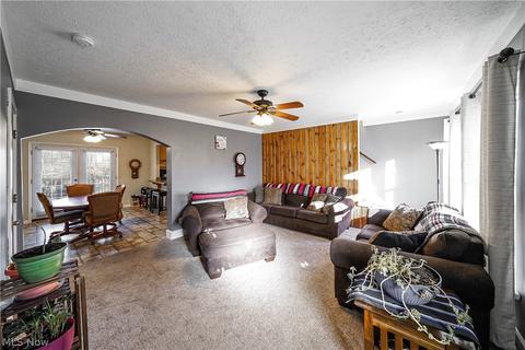 3827 E Waterloo Rd, Akron, OH 44312 photo 16