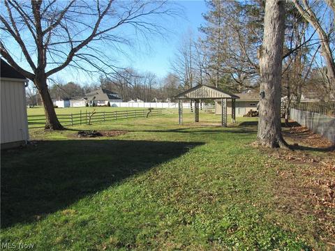 99 Andrew St, Berea, OH 44017 photo 16