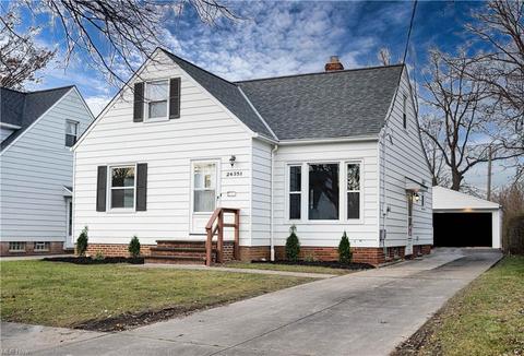 24351 Devoe Ave, Euclid, OH 44123 photo 1