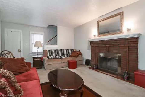 1126 Diagonal Rd, Akron, OH 44320 photo 5