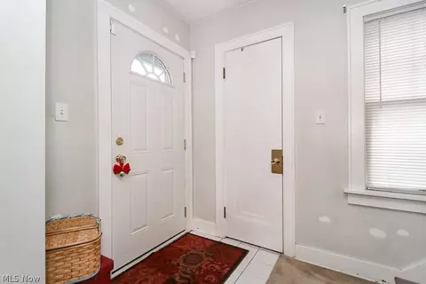 1126 Diagonal Rd, Akron, OH 44320 photo 3