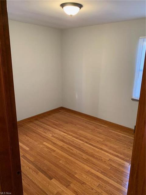 285 E 193rd St, Euclid, OH 44119 photo 9