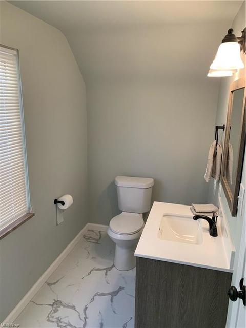 285 E 193rd St, Euclid, OH 44119 photo 16