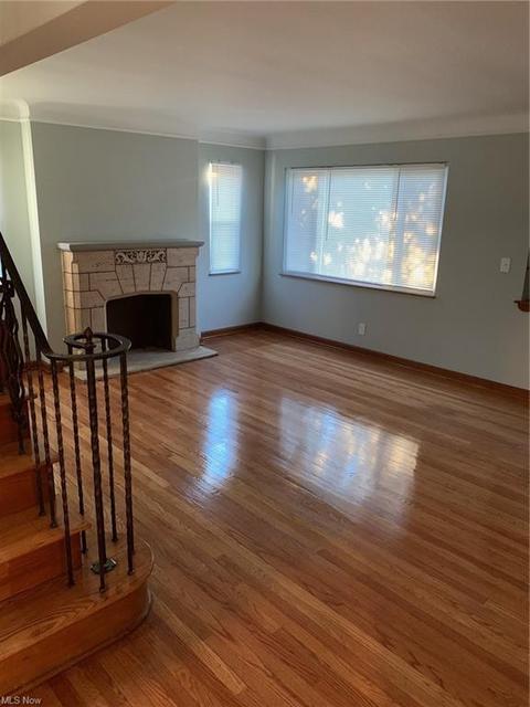 285 E 193rd St, Euclid, OH 44119 photo 3