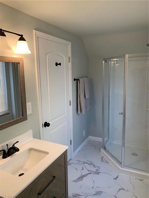 285 E 193rd St, Euclid, OH 44119 photo 17