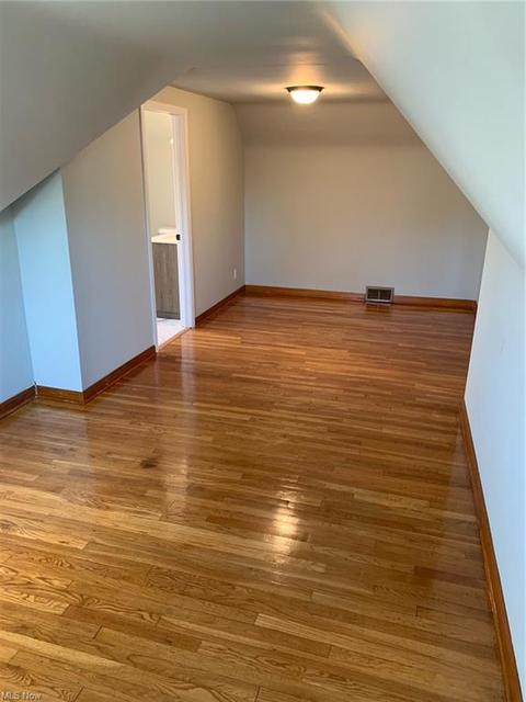 285 E 193rd St, Euclid, OH 44119 photo 15