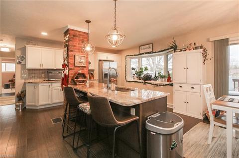5667 Rangeview Dr, Seven Hills, OH 44131 photo 6