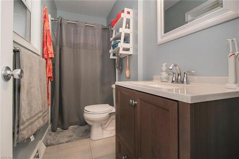 5667 Rangeview Dr, Seven Hills, OH 44131 photo 19
