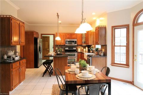 72 Willow Way, Canfield, OH 44406 photo 9
