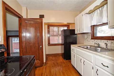 341 E 197th St, Euclid, OH 44119 photo 10