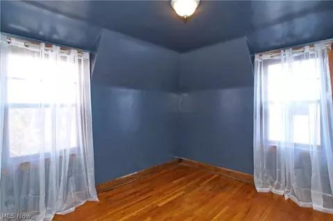 341 E 197th St, Euclid, OH 44119 photo 17