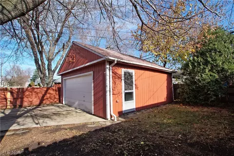 341 E 197th St, Euclid, OH 44119 photo 31
