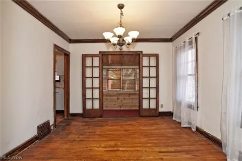341 E 197th St, Euclid, OH 44119 photo 3