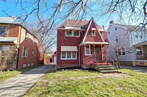 341 E 197th St, Euclid, OH 44119 photo 1