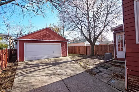 341 E 197th St, Euclid, OH 44119 photo 29