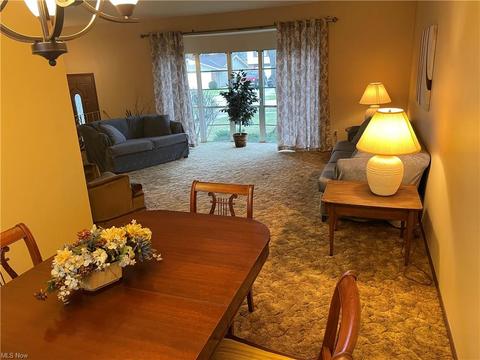 8001 Fenway Dr, Parma, OH 44129 photo 5