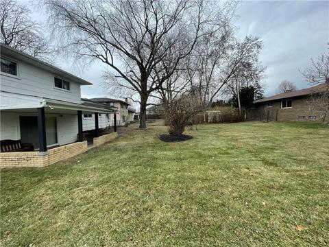 8001 Fenway Dr, Parma, OH 44129 photo 25