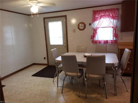 84 Pike Ct, Lagrange, OH 44050 photo 5