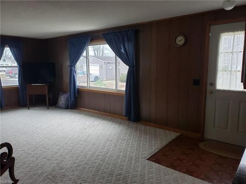 84 Pike Ct, Lagrange, OH 44050 photo 12