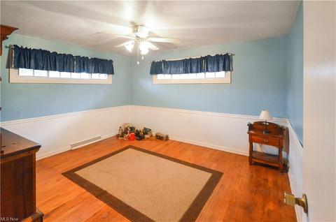 1641 E 49th St, Ashtabula, OH 44004 photo 7