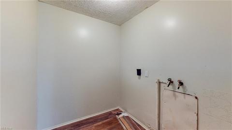 622 Van Everett Ave, Akron, OH 44306 photo 10