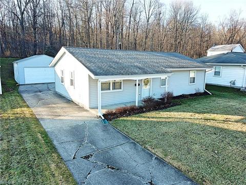 402 Karen Dr, Chardon, OH 44024 photo 23