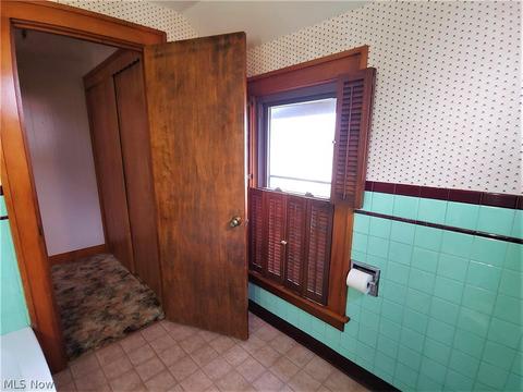 110 West St, Kipton, OH 44049 photo 24
