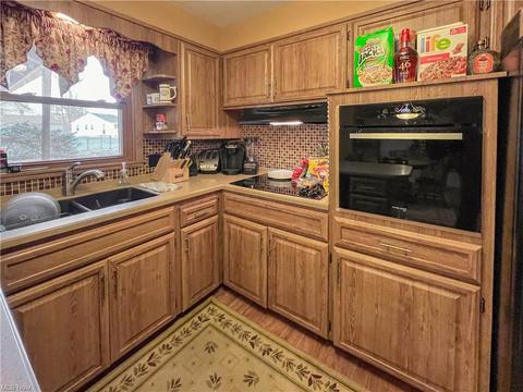 466 Melbourne Ave, Boardman, OH 44512 photo 15