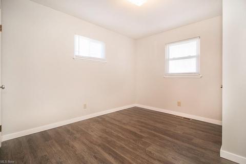 701 Harvard Ave, Elyria, OH 44035 photo 13