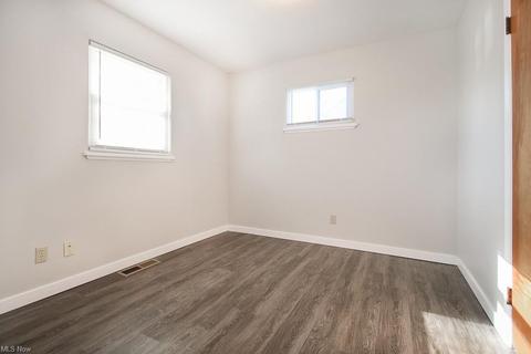 701 Harvard Ave, Elyria, OH 44035 photo 16