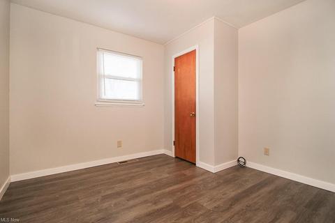 701 Harvard Ave, Elyria, OH 44035 photo 15