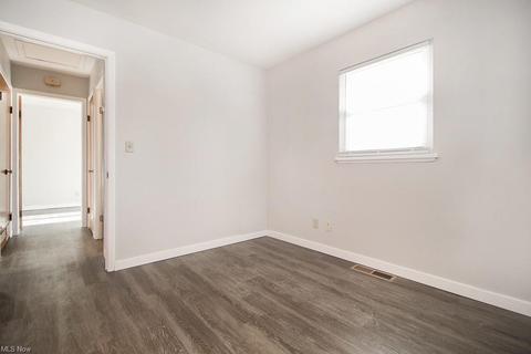 701 Harvard Ave, Elyria, OH 44035 photo 18