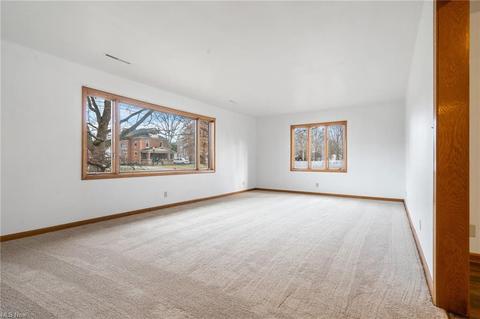 514 Iron Ave E, Dover, OH 44622 photo 10