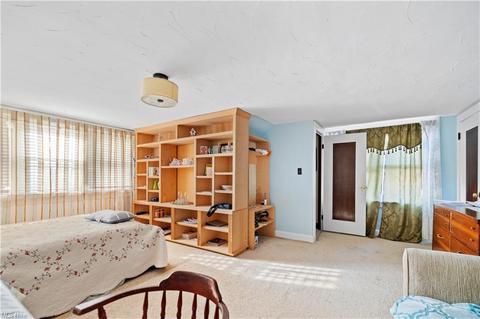 6002 Pelham Dr, Parma, OH 44129 photo 8