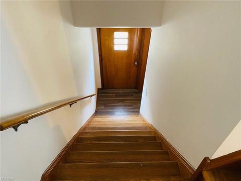 6099 Ridge Rd, Parma, OH 44129 photo 11