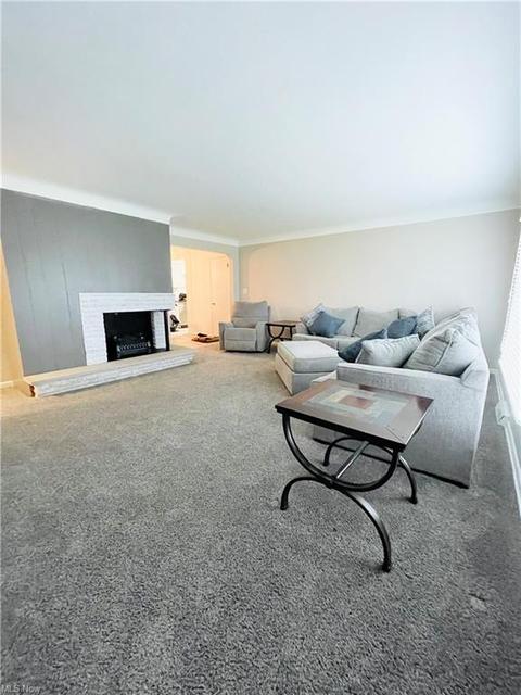 6411 Brookside Rd, Independence, OH 44131 photo 3