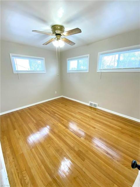 5326 Harmony Ln, Willoughby, OH 44094 photo 6