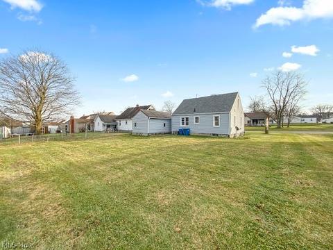 165 Renee Dr, Struthers, OH 44471 photo 11