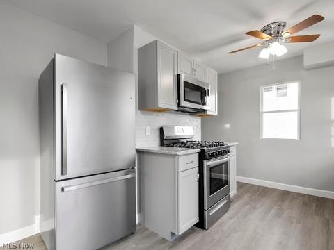 165 Renee Dr, Struthers, OH 44471 photo 3