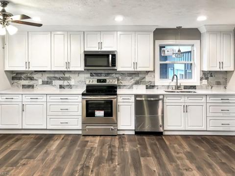301 Ritchie Ave, Weirton, WV 26062 photo 3